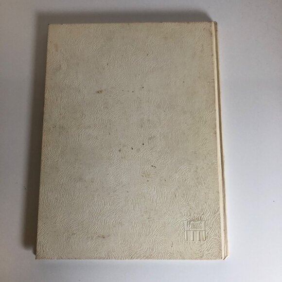 The Anchor 1972 United States Naval Training Center Yearbook Hardcover 72-374 - Picture 2 of 6